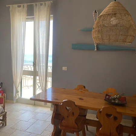 Апартаменты My Charming Flat - Sea Front View Rivabella