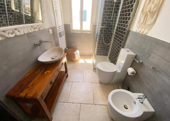 My Charming Flat - Sea Front View Apartment